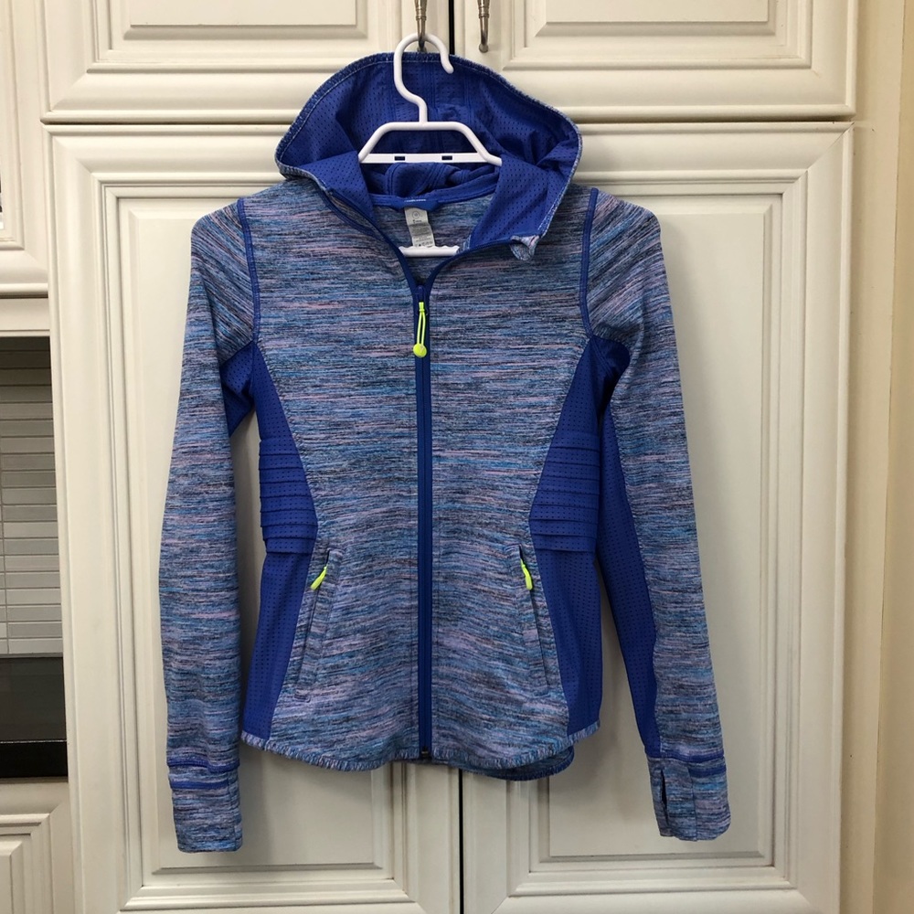 EUC Ivivva by Lululemon girl’s hooded jacket